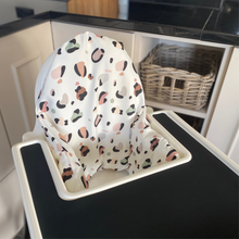 Load image into Gallery viewer, Waterproof and Wipeable Pastel Leopard Spots Print