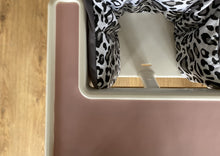 Load image into Gallery viewer, Powder Pink